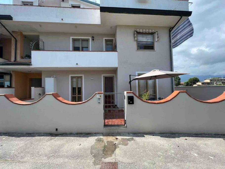 Appartamento Sunflower Viareggio Exteriér fotografie