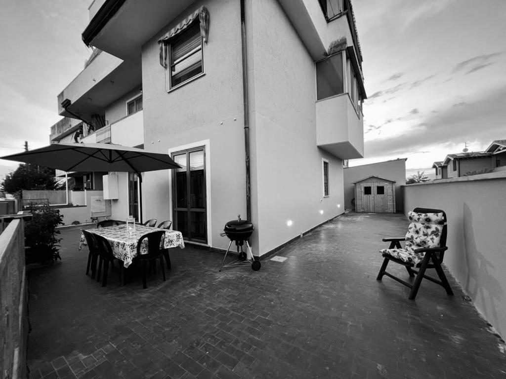 Appartamento Sunflower Viareggio Exteriér fotografie