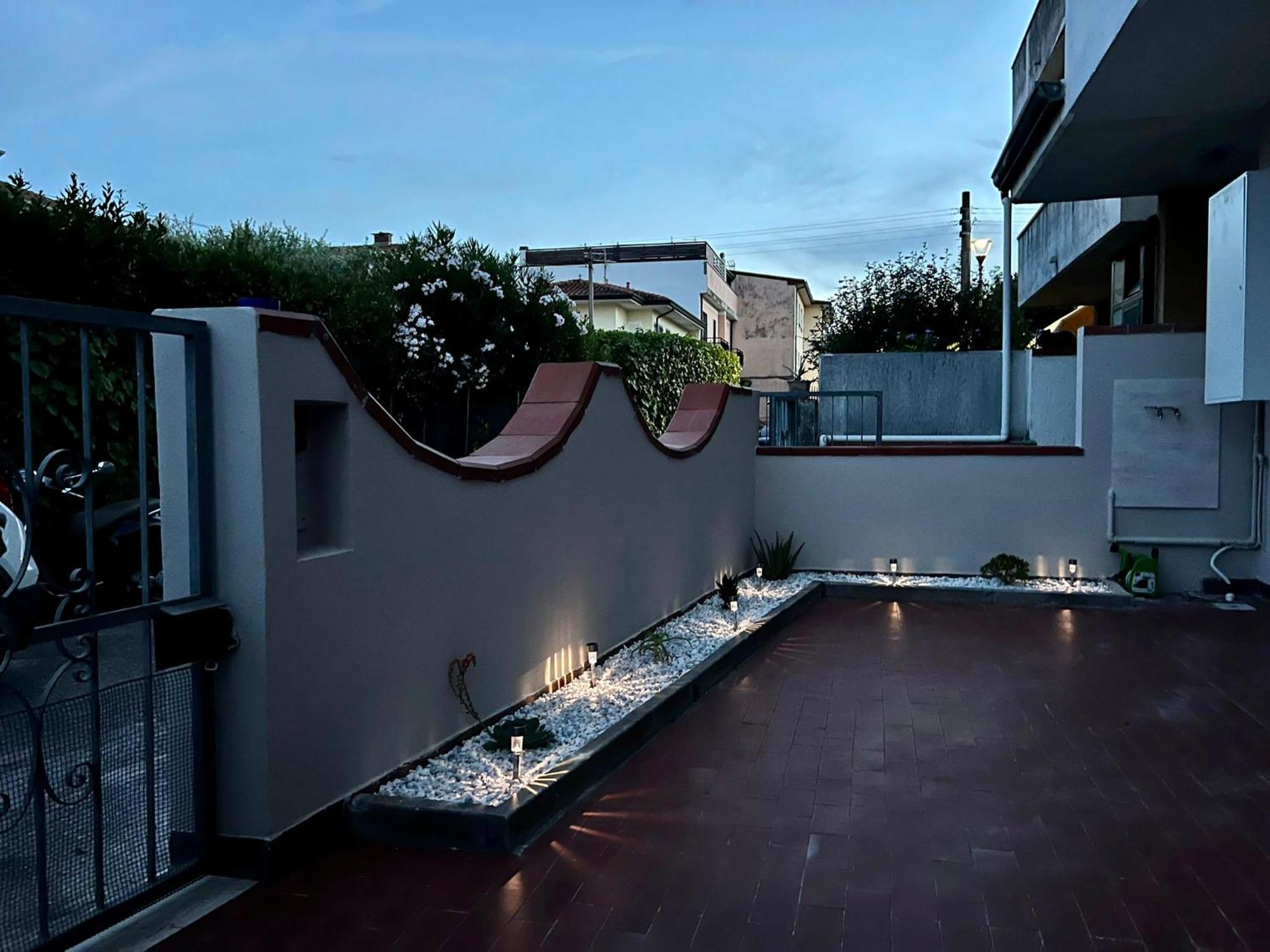 Appartamento Sunflower Viareggio Exteriér fotografie